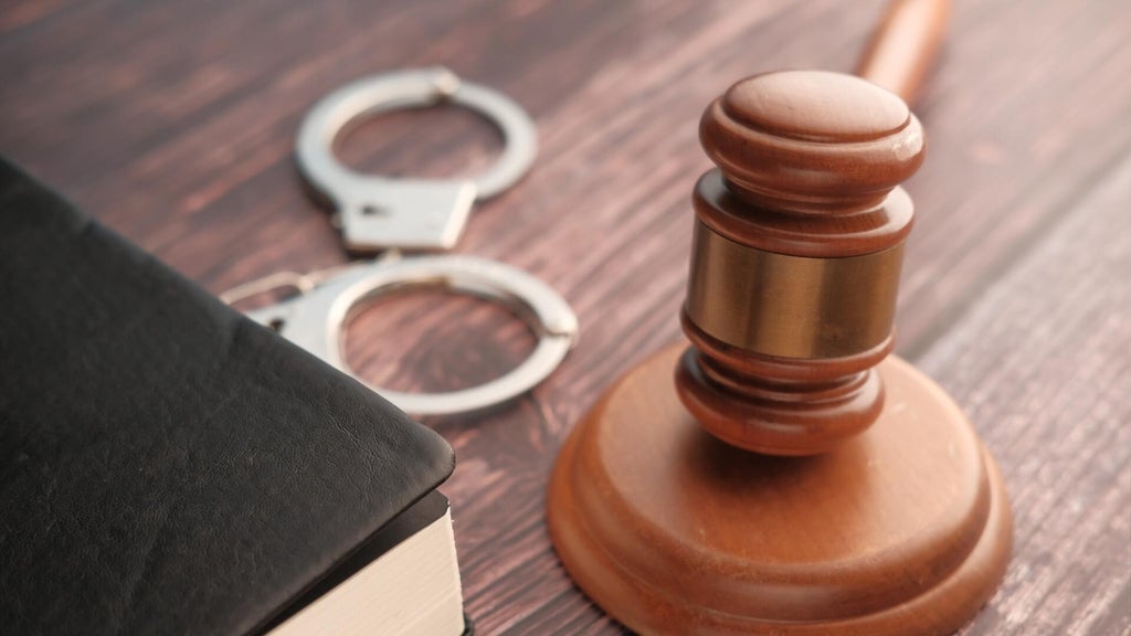 Central Minnesota man charged in fatal 1995 shooting of woman in Iowa — WCCO / CBS Minnesota, Lafayette Health news