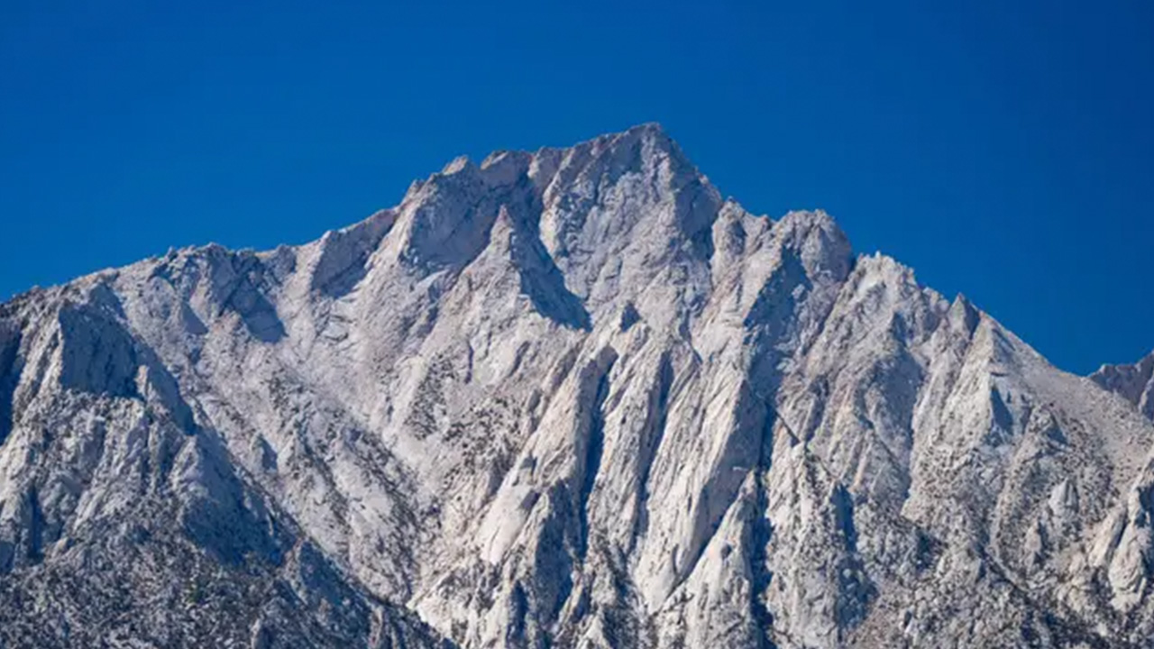 Body of missing hiker recovered from tallest mountain in Lower 48 after storms stall efforts — Lafayette Sports news