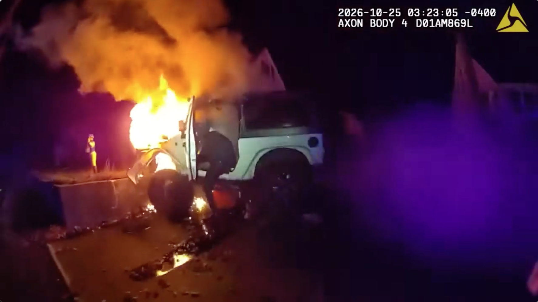 Bodycam video shows police rescuing man from burning Jeep after crash; driver facing multiple charges — KTVU FOX 2 Bay Area, Lafayette Community news