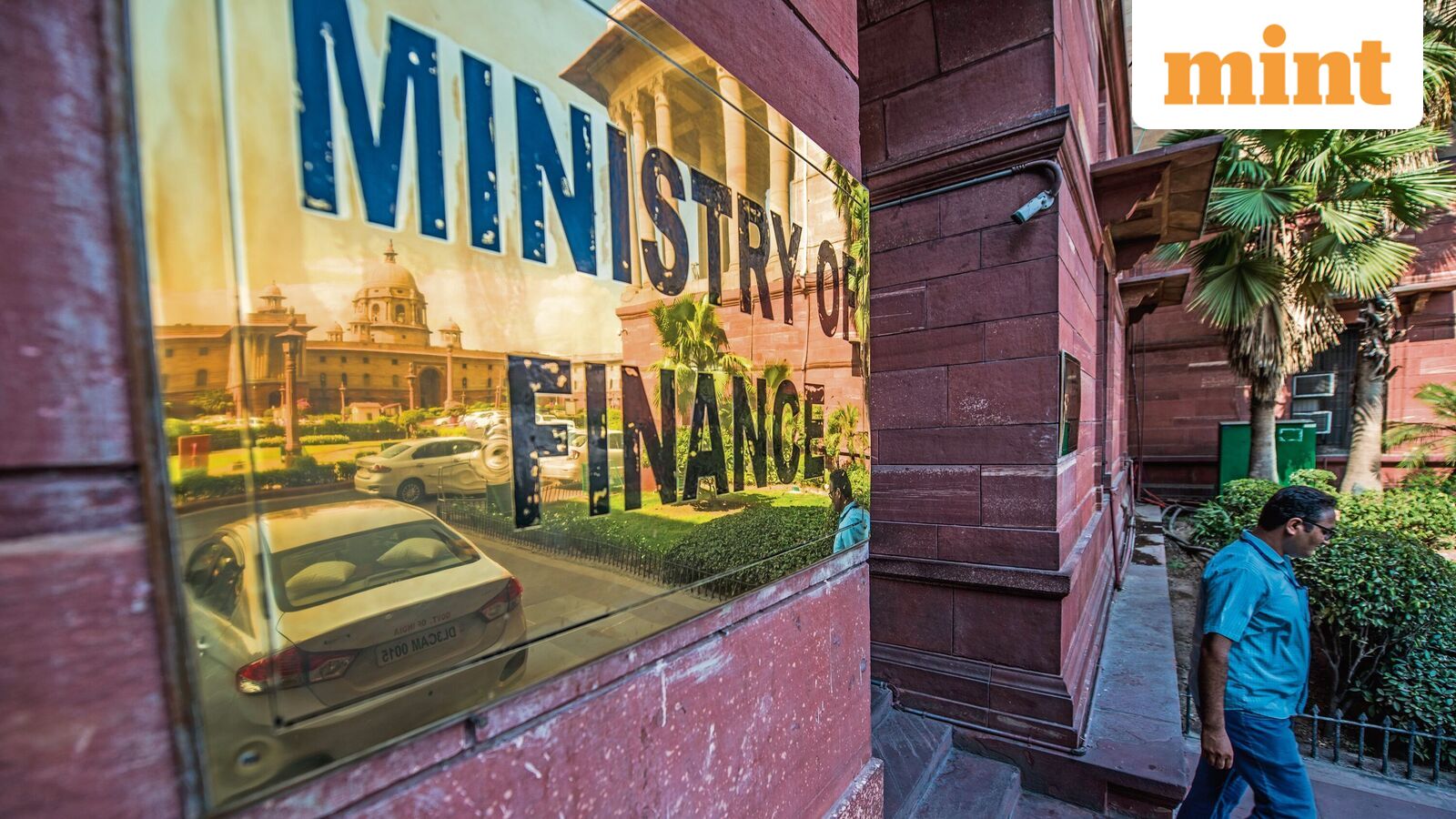 Centre to review pay, pension records four years before retirement — Mint India, Lafayette Technology news